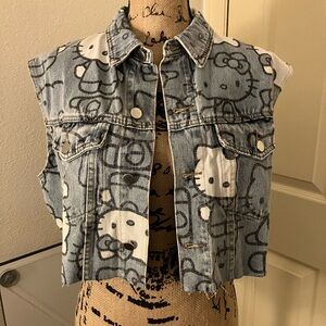 Hello kitty x shein denim jean boxy trucker vest print cute kawaii 0XL XL
